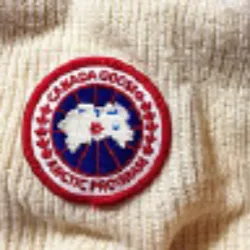 GOOS logo